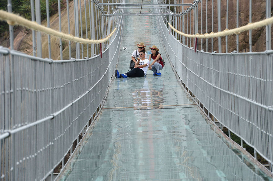 puente-suelo-cristal-hunan-china (2)