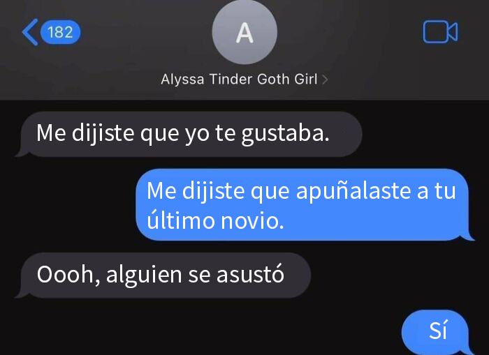 Chica gótica de Tinder