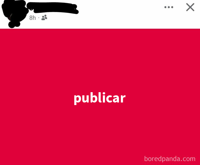 Persona mayor confunde botón 'publicar' en redes sociales.